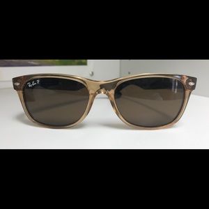 Ray-Ban Polarized New Wayfarer